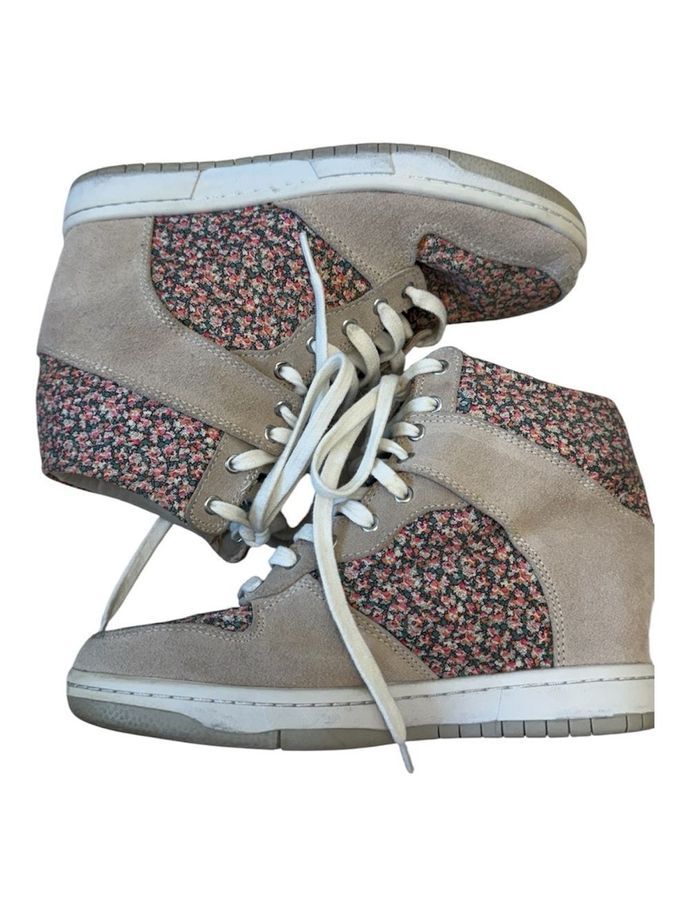 Steve Madden Lymlight Floral Wedge Sneakers Size 8.5